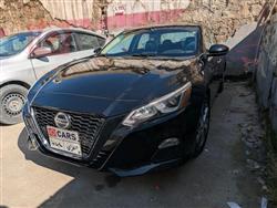 نيسان ألتيما